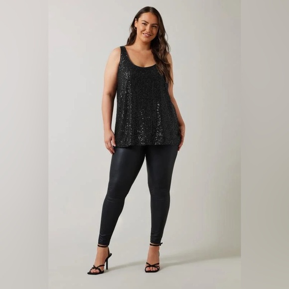street one Tops - Brand New Street One Top | Size XL | Stunning & Versatile